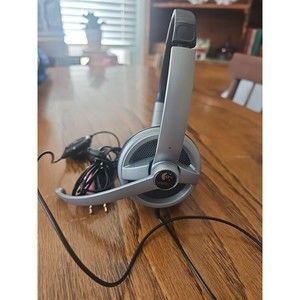 Nice Logitech Headset with Microphone & Gaming Wired With Jack Connectors
